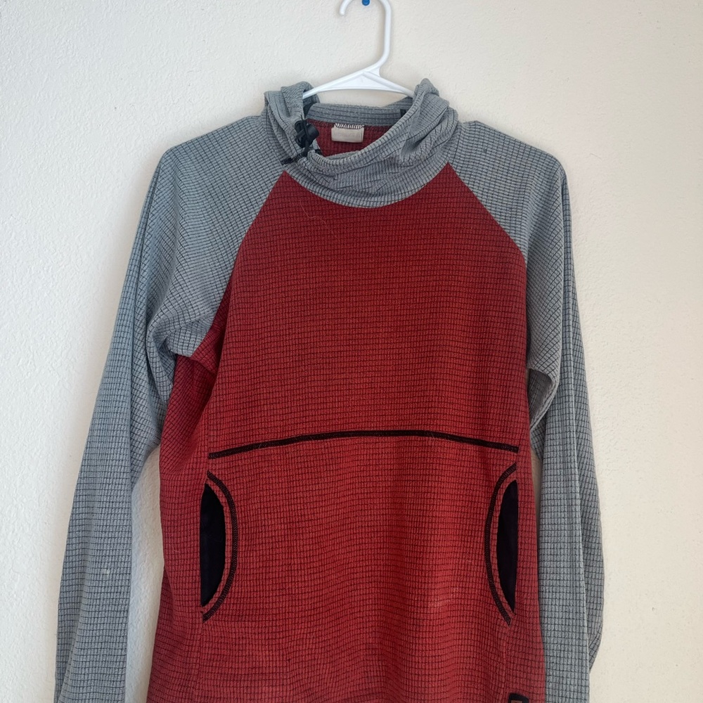 Melanzana Hoodie Rust and Grey Women’s Medium